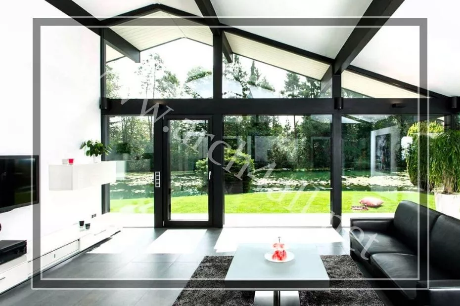 السقف المائل