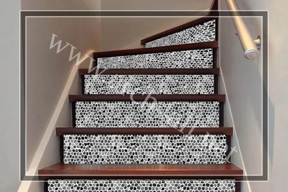 التصميم الداخلي بالموزاييك للسلالم